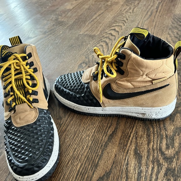 Nike Other - Nike Air BNWOT
